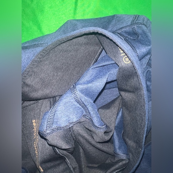 Outdoor Voices Black and Navy Blue Leggings size Medium - Picture 6 of 8